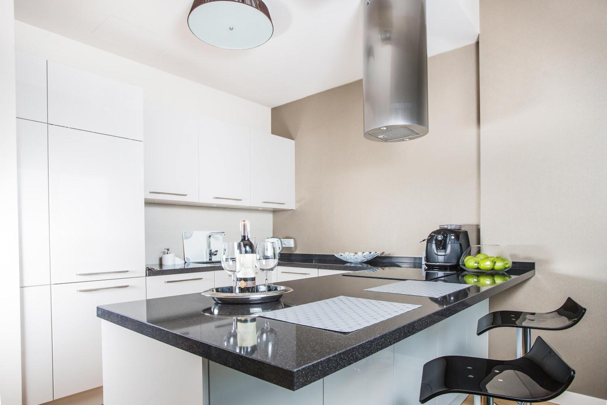 Apartamenty Sky Tower Vratislav Exteriér fotografie